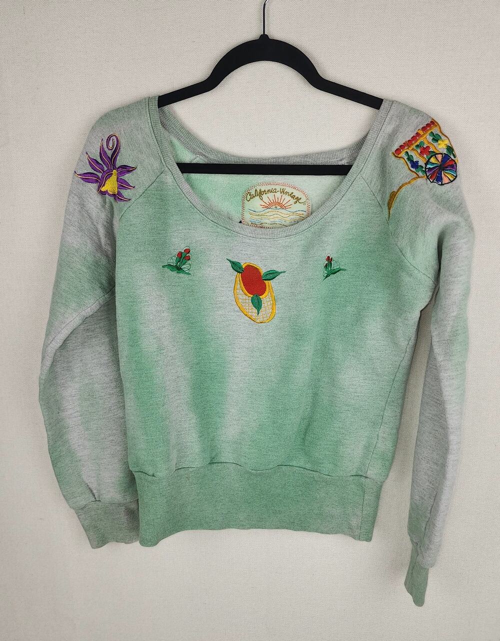 California vintage women's M Costa Rico sweatshirt with embroidery.